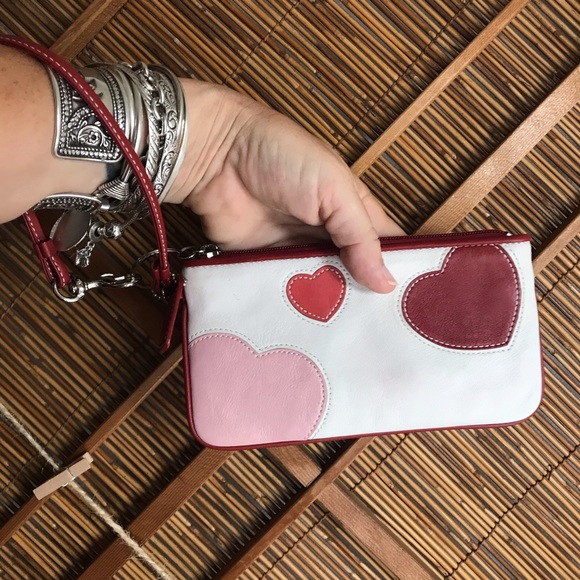 Coach wristlet with hearts - Picture 5 of 6